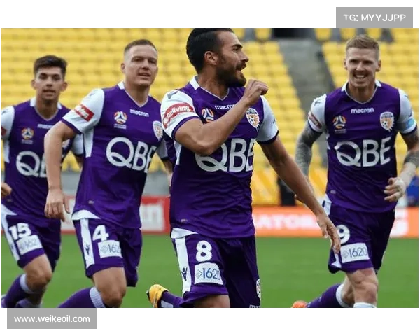 全方位深入解析莫塔在球队中场位置的战术职责组织调度与攻防贡献 全方位深入解析莫塔在球队中场位置的战术职责组织调度与攻防贡献