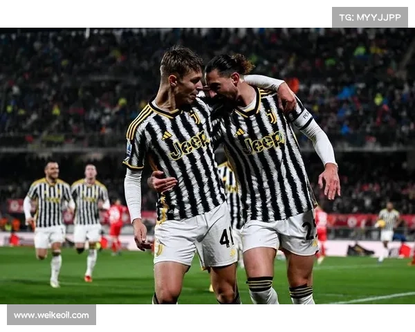 尤文图斯历史上四场联赛连进球的球员回顾及其精彩表现分析